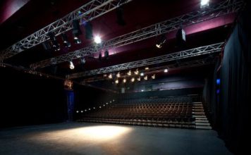 Czym kierować się przy wyborze spektaklu?