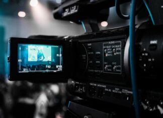 Jak montować filmy? Jak montować filmy