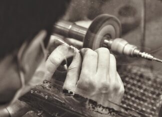 Ile kosztuje polerowanie całego samochodu?