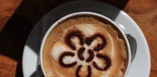 Jak zrobić wzorki na paznokcie? Jak zrobić wzorki na paznokcie?