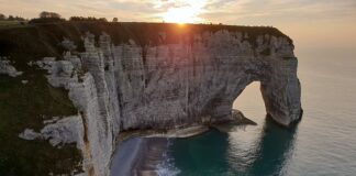 Czym różni się Sauvage perfum od Dior od Elixir?