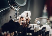 Jak wykorzystać lampę lupę kosmetyczną do dokumentacji efektów – porady na uzyskanie porównywalnych zdjęć skóry lampa lupa kosmetyczna